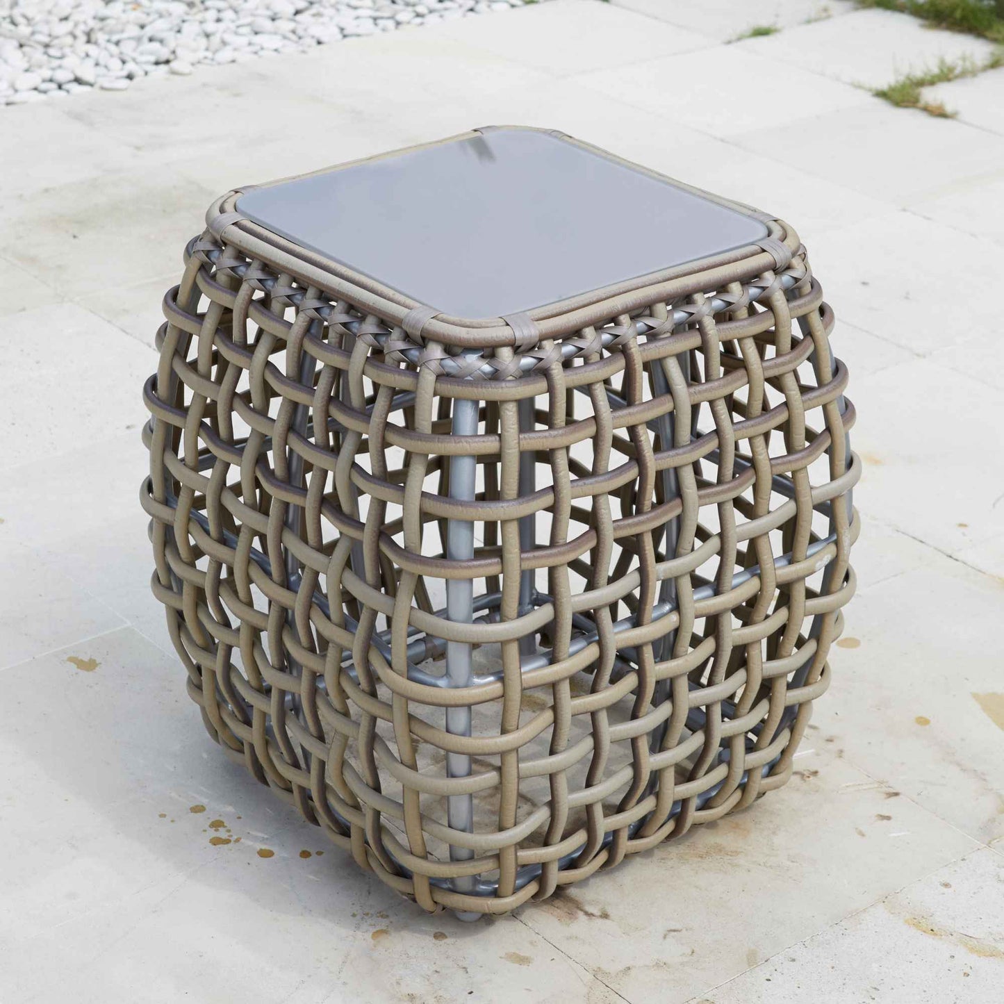 Dynasty Outdoor Side Table with Glass (Kubu Mushroom)
