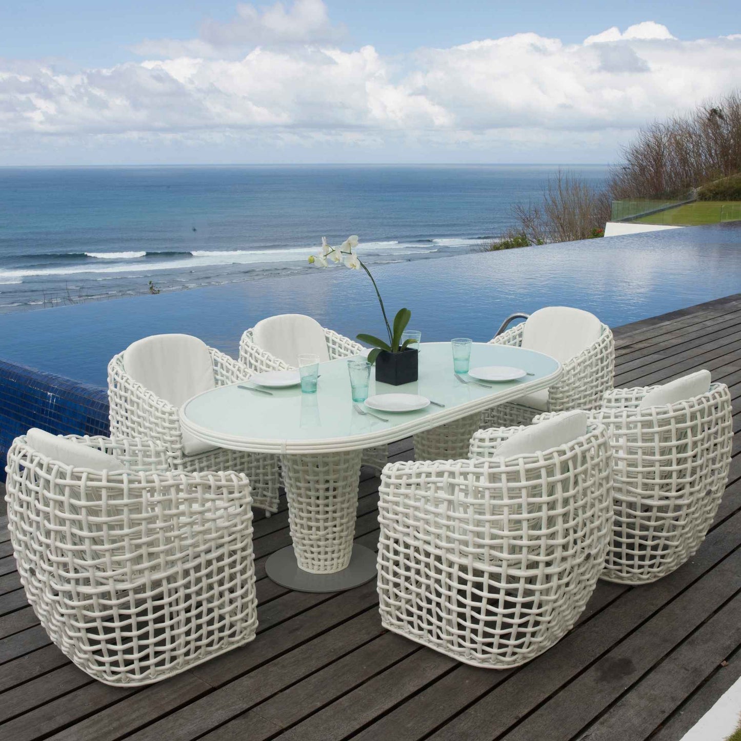 Dynasty 7-Piece Dining Set with Sunbrella Cushion (White Mushroom)