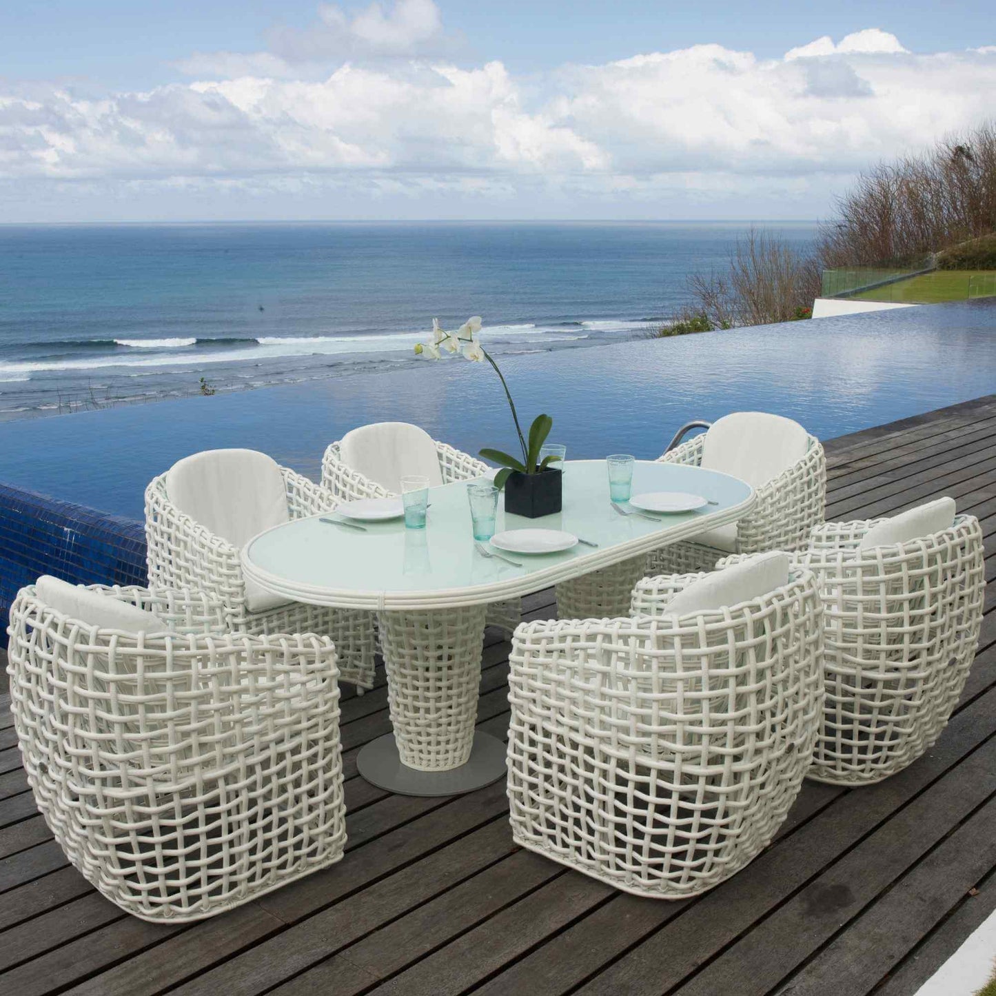 Dynasty 7-Piece Dining Set with Sunbrella Cushion (White Mushroom)