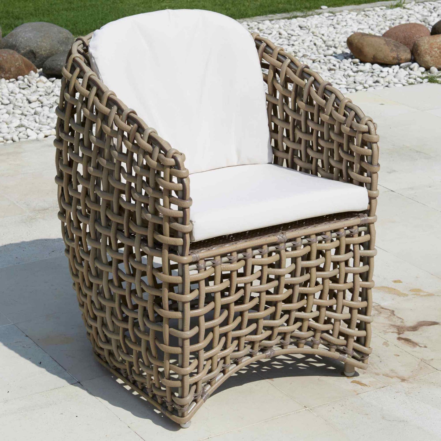Dynasty 7-Piece Dining Set with Sunbrella Cushion (Kubu Mushroom)