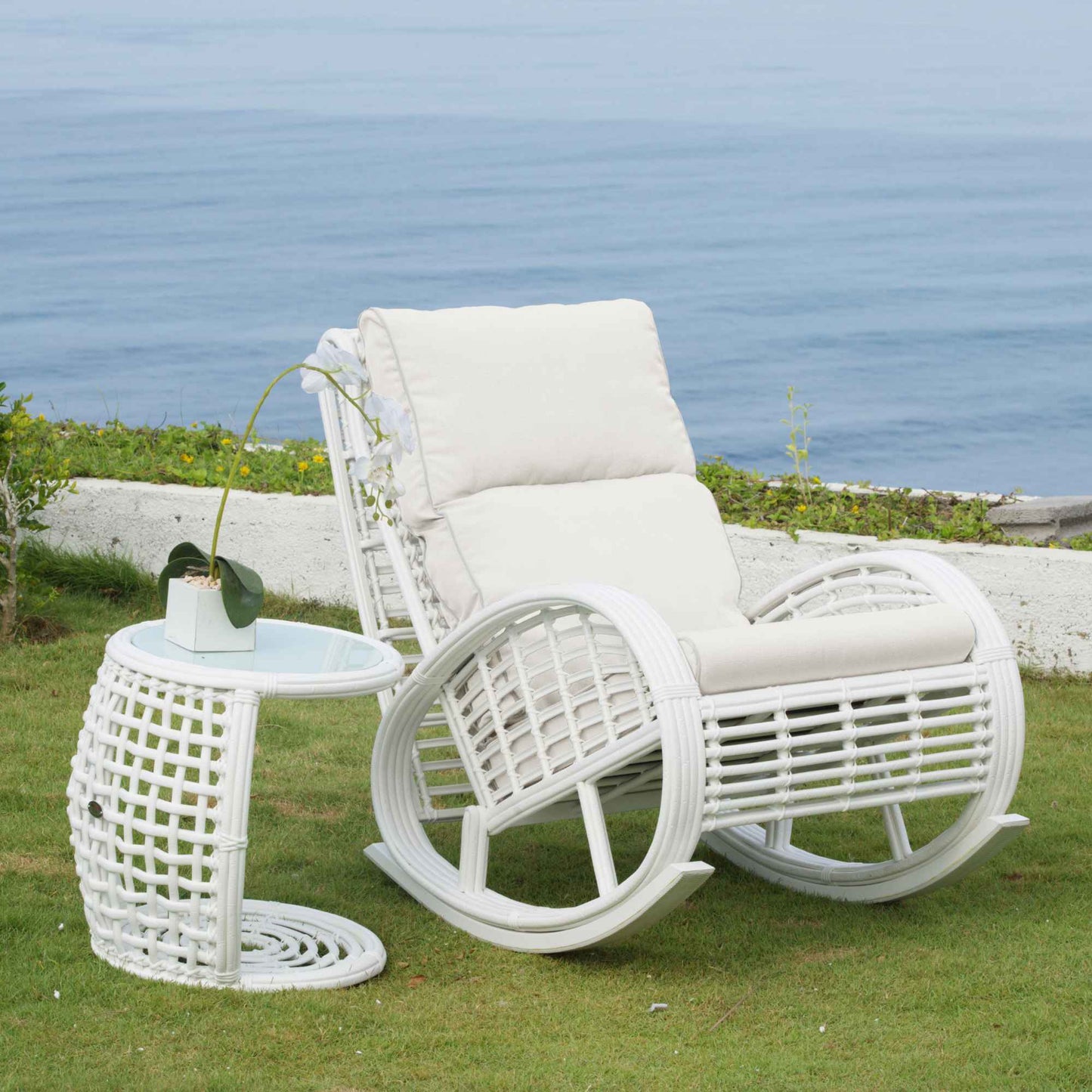 Dynasty Rocker with Sunbrella Cushion (White Mushroom)