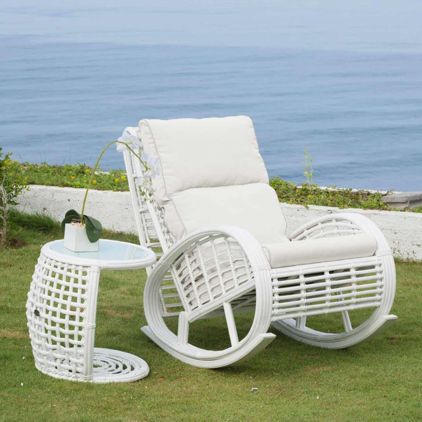 Dynasty Rocker with Sunbrella Cushion (White Mushroom)