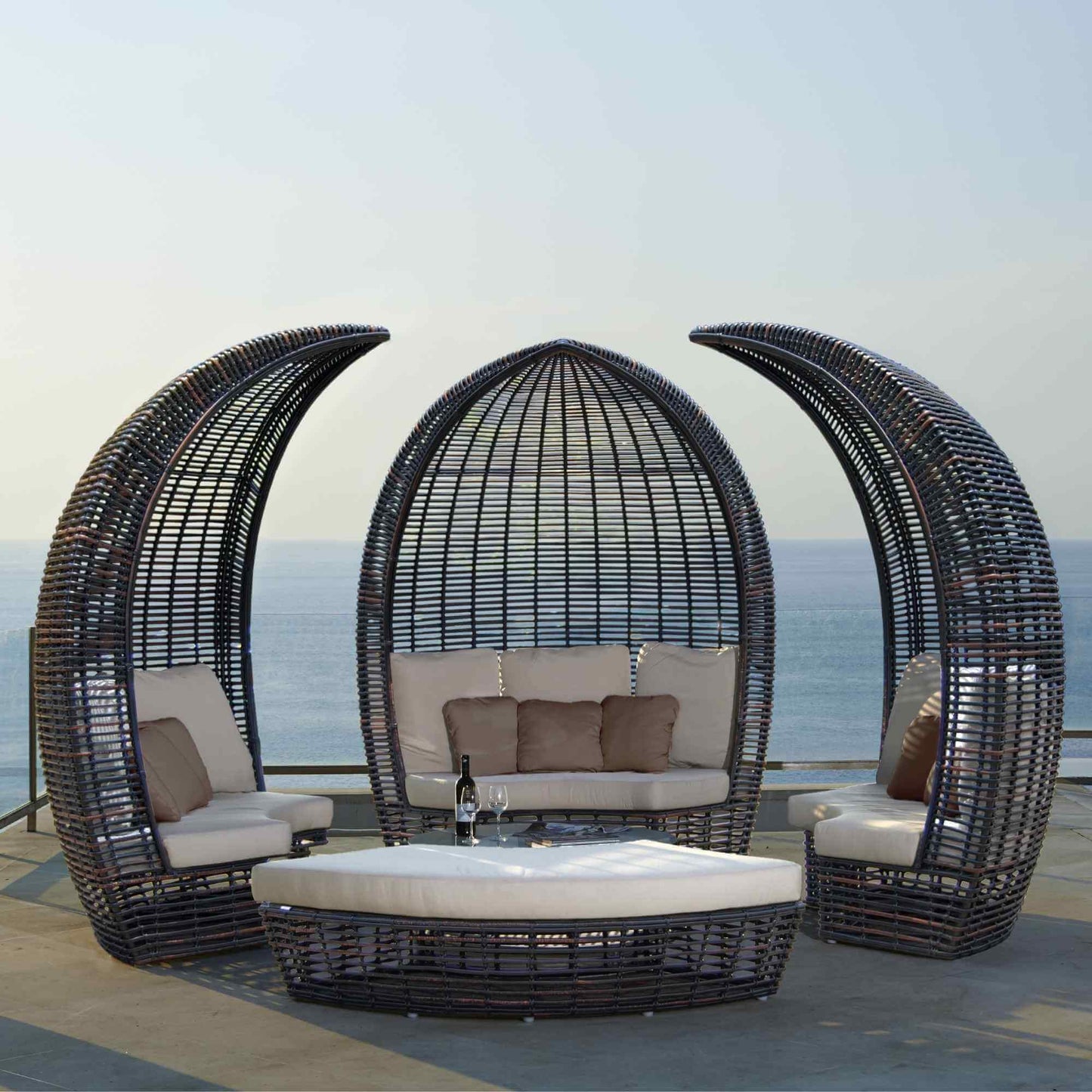 Halo Daybed with Sunbrella Cushions