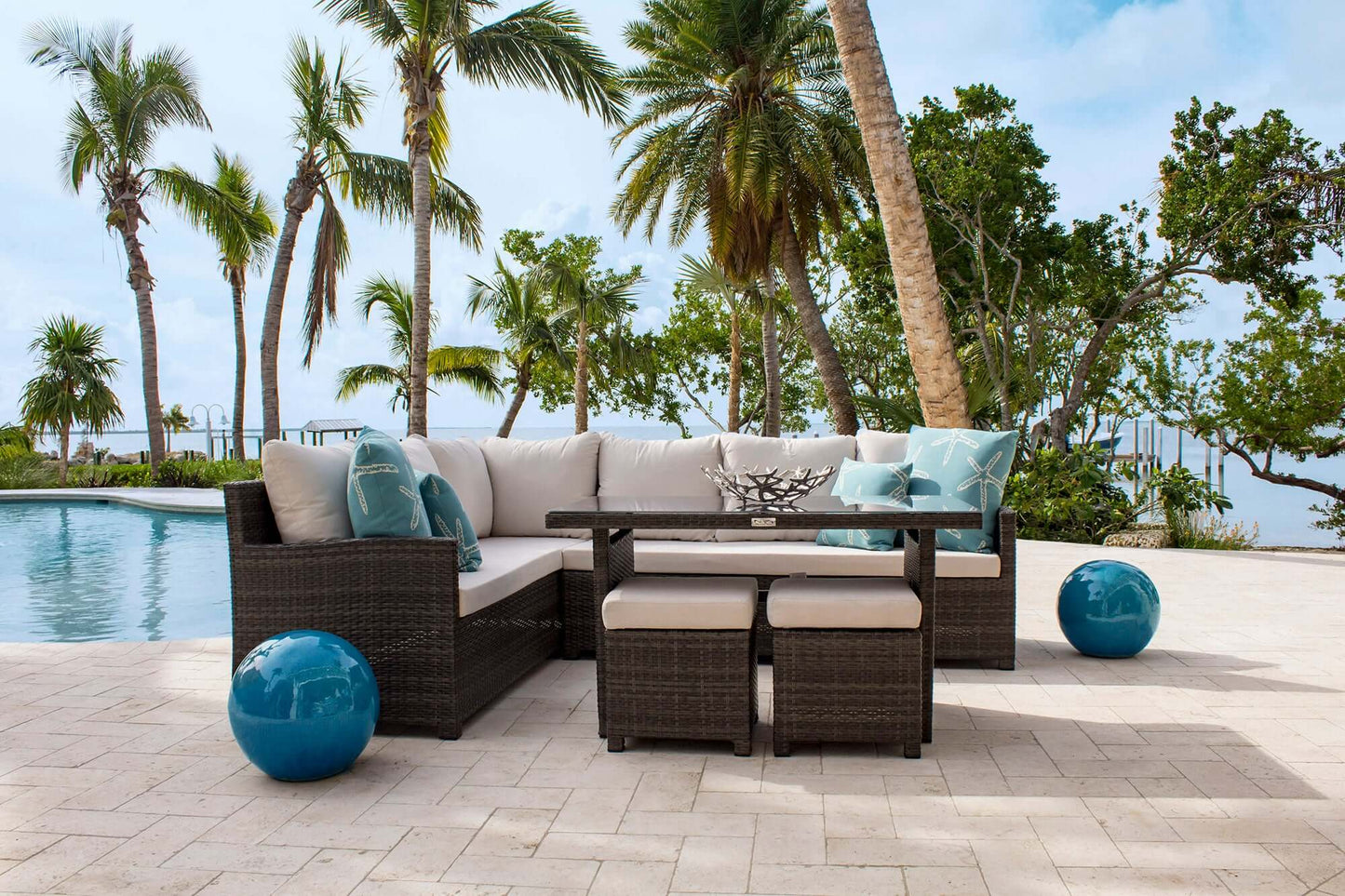 5-piece outdoor sectional dining set with cushions made with HDPE synthetic wicker