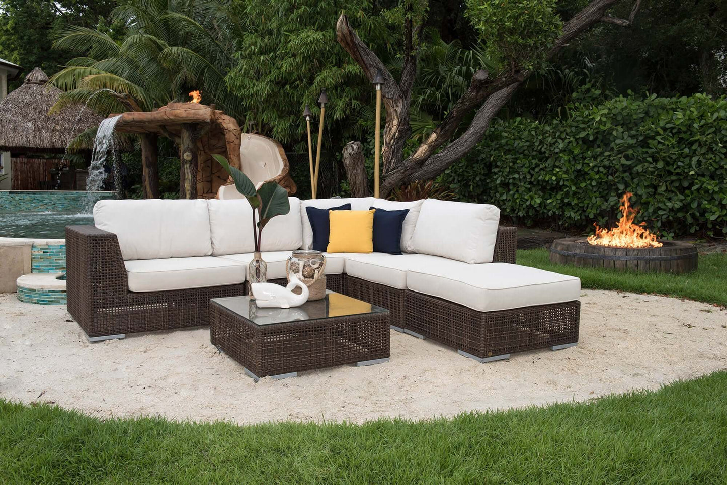 Fully Assembled 6-Piece Contemporary Outdoor Wicker Sectional Deep Seating Group Set
