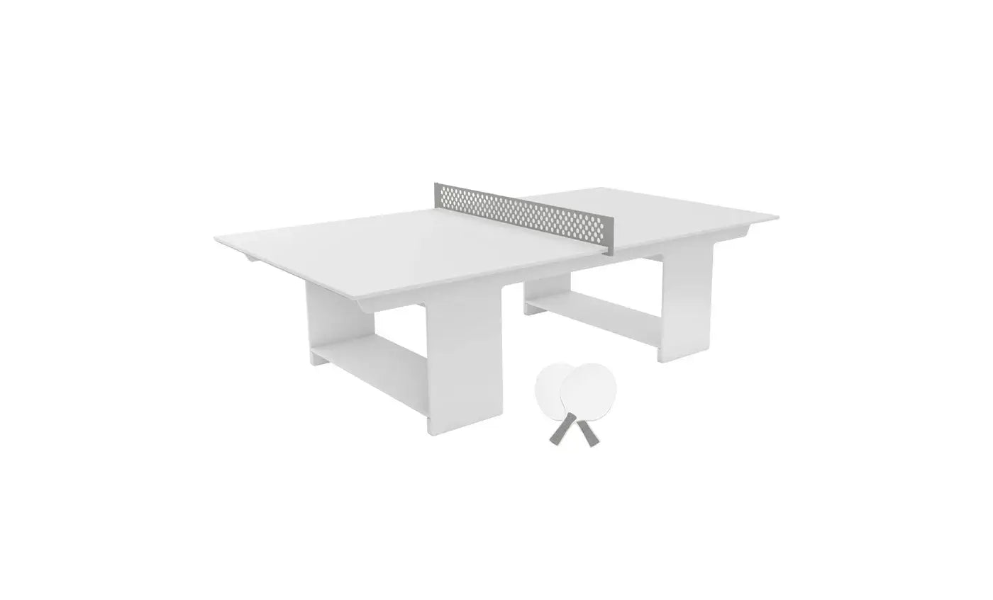 Perfect for your backyard, deck, or patio, this premium table tennis set comes complete with a durable net, two paddles, and four balls, so you can start playing the moment it’s set up.