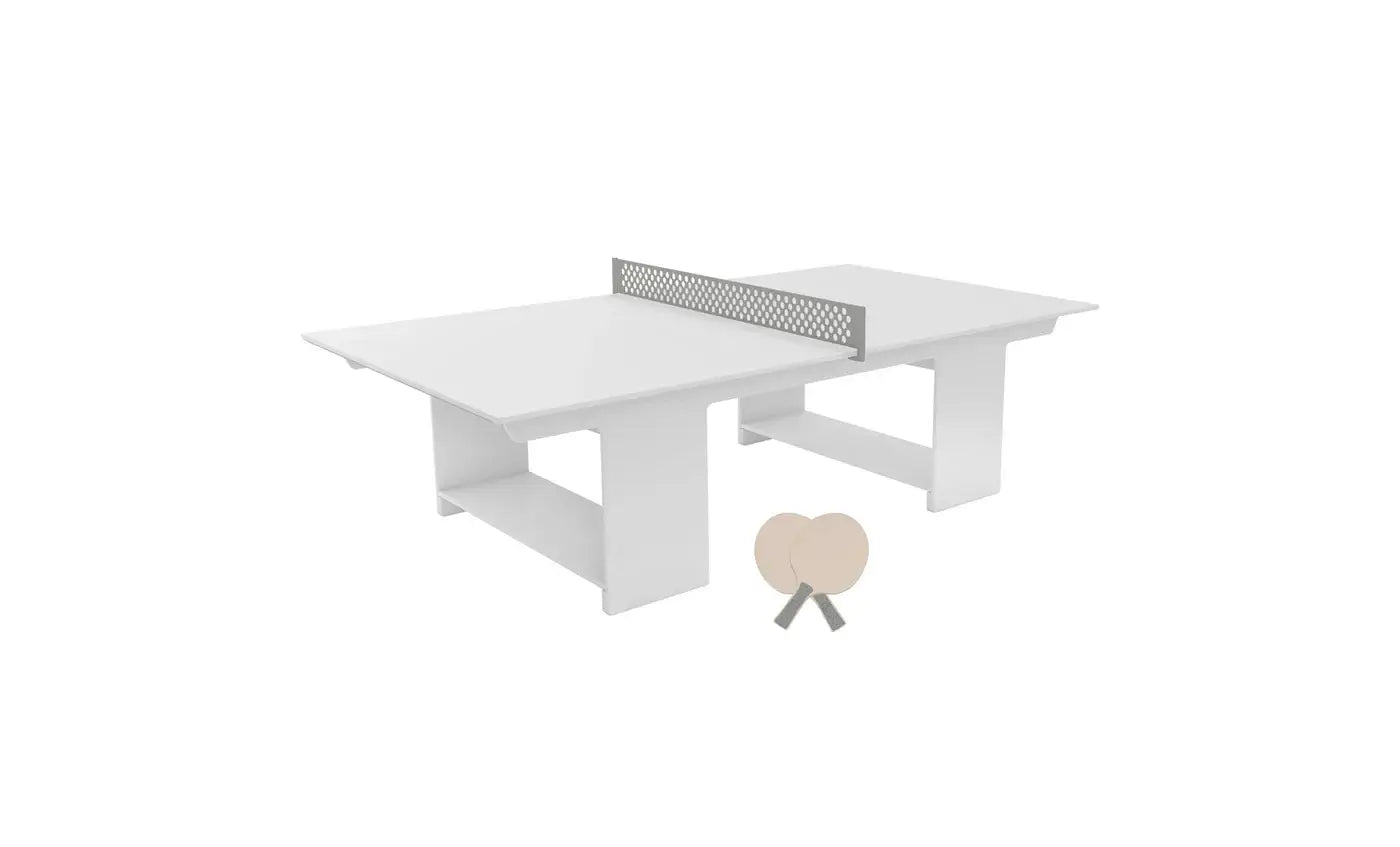 Perfect for your backyard, deck, or patio, this premium table tennis set comes complete with a durable net, two paddles, and four balls, so you can start playing the moment it’s set up.