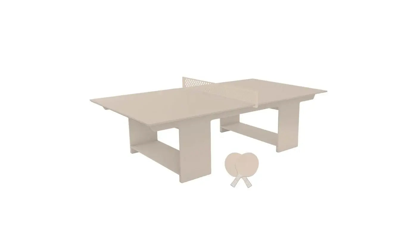 Perfect for your backyard, deck, or patio, this premium table tennis set comes complete with a durable net, two paddles, and four balls, so you can start playing the moment it’s set up.