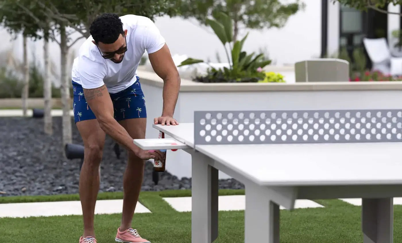 Perfect for your backyard, deck, or patio, this premium table tennis set comes complete with a durable net, two paddles, and four balls, so you can start playing the moment it’s set up.