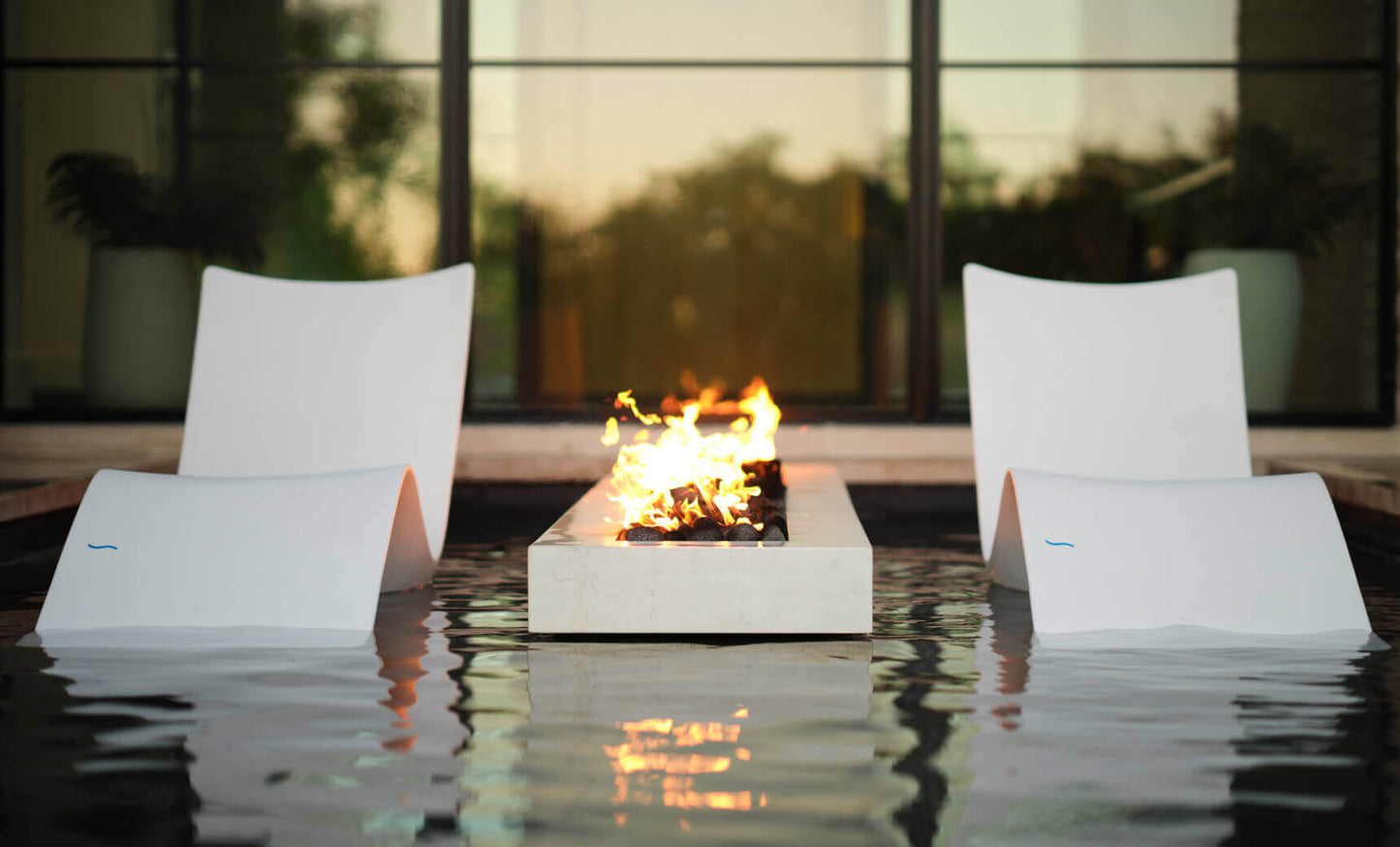 Ledge Lounger Autograph Chaise is designed for use on your pool’s tanning ledge, baja shelf, or sun shelf with water depths of 0-9 inches, this chaise blends architectural elegance with cutting-edge ergonomics, offering best-in-class lumbar, head, and nec