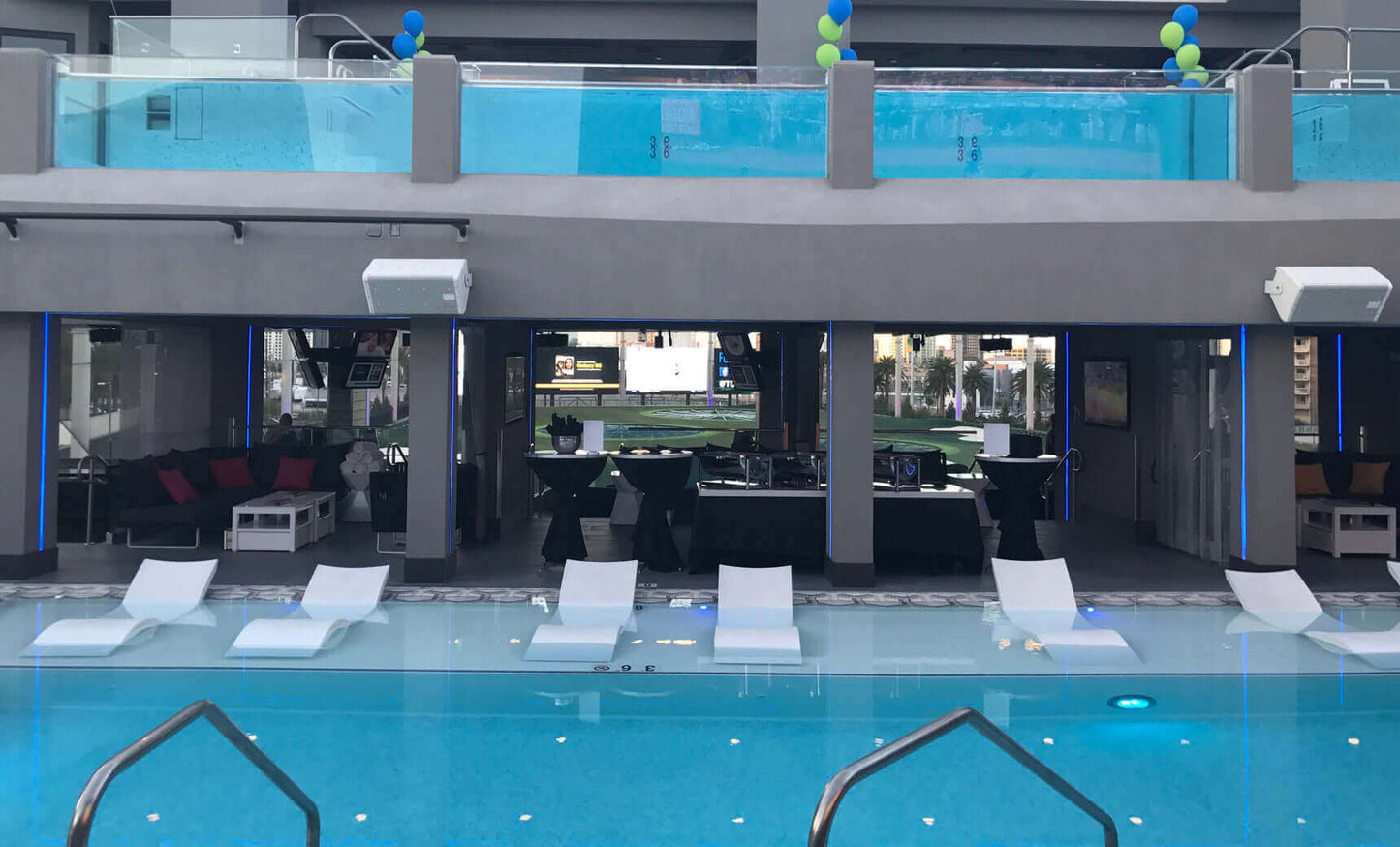 Ledge Lounger Signature Chaise, crafted for supreme comfort on your pool’s sun shelf, tanning ledge, or any surface submerged in 0-9 inches (0-22 cm) of water.