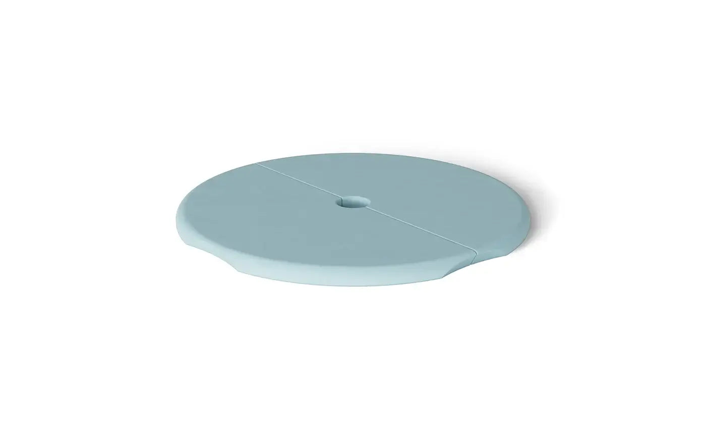 Ledge Lounger Signature Tall Ice Bin Side Table is designed for in-pool use on baja shelves or sun ledges with water depths up to 15 inches, or as a chic addition to your deck, this versatile table keeps your favorite beverages chilled and close at hand.