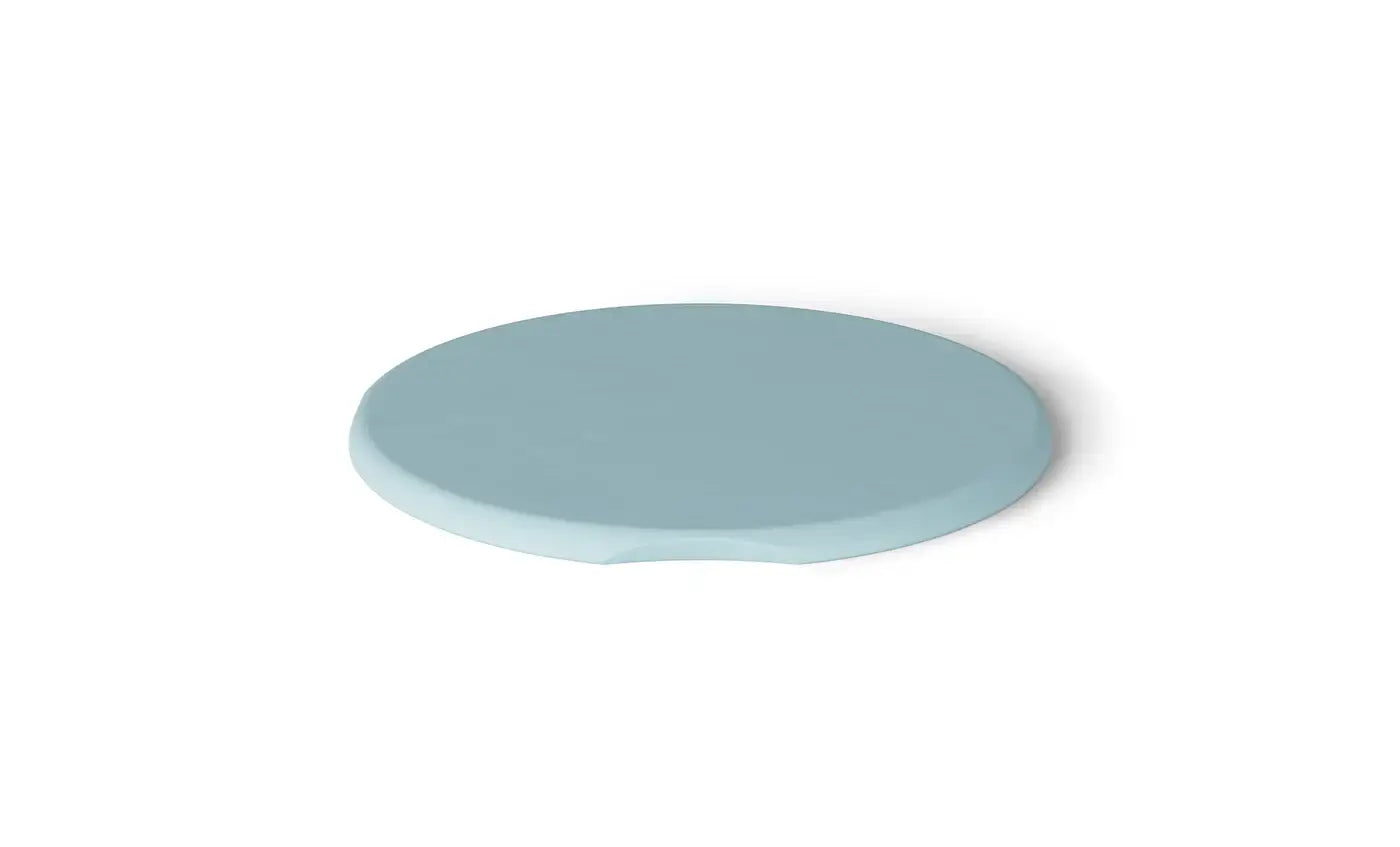 Ledge Lounger Signature Tall Ice Bin Side Table is designed for in-pool use on baja shelves or sun ledges with water depths up to 15 inches, or as a chic addition to your deck, this versatile table keeps your favorite beverages chilled and close at hand.