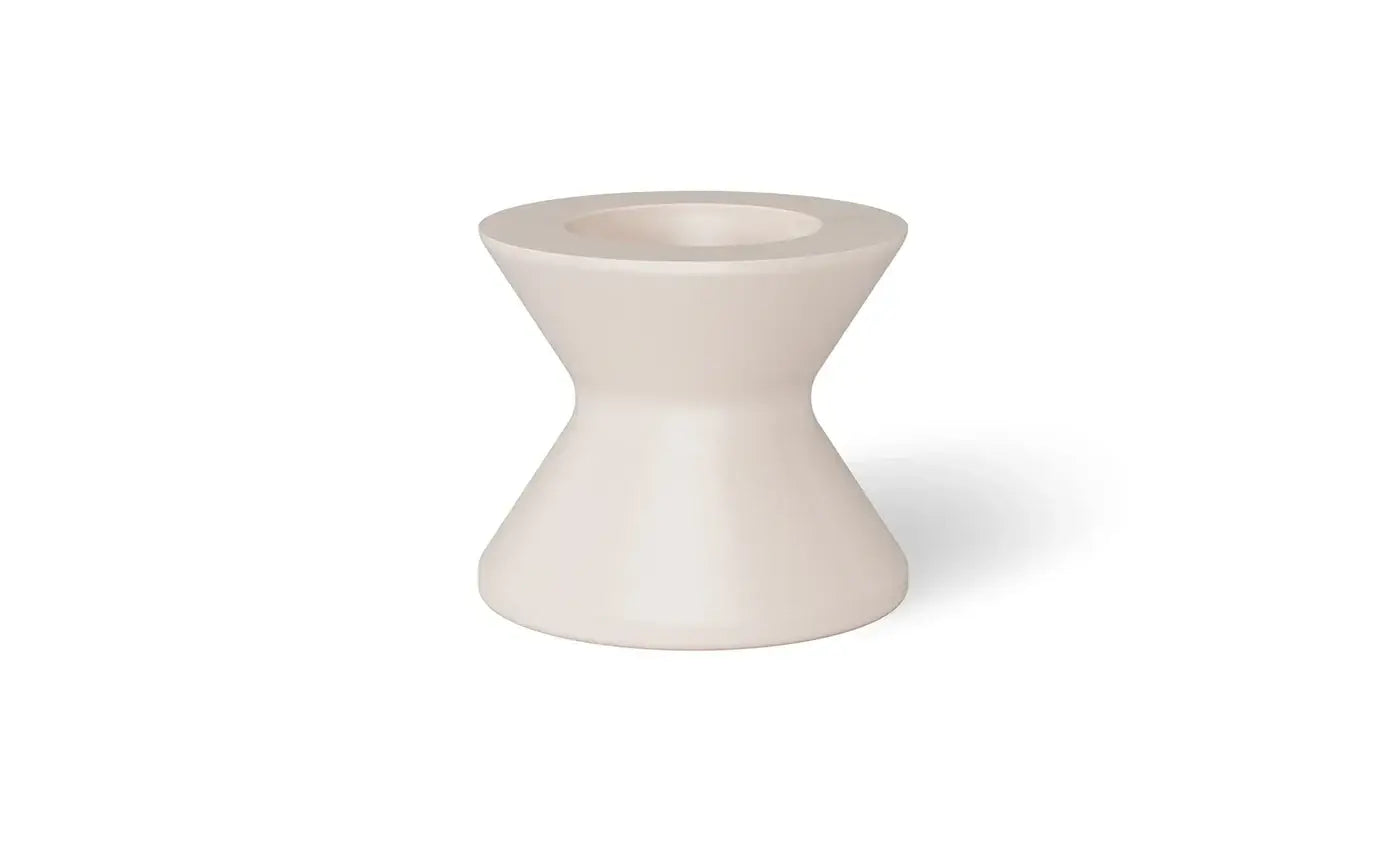 Ledge Lounger Signature Tall Ice Bin Side Table is designed for in-pool use on baja shelves or sun ledges with water depths up to 15 inches, or as a chic addition to your deck, this versatile table keeps your favorite beverages chilled and close at hand.