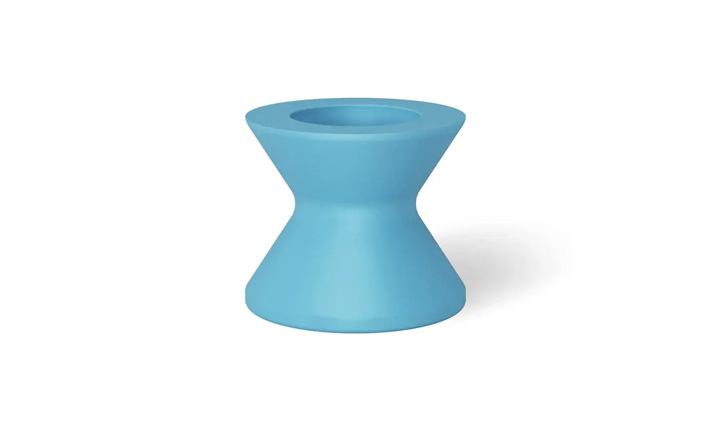 Ledge Lounger Signature Tall Ice Bin Side Table is designed for in-pool use on baja shelves or sun ledges with water depths up to 15 inches, or as a chic addition to your deck, this versatile table keeps your favorite beverages chilled and close at hand.