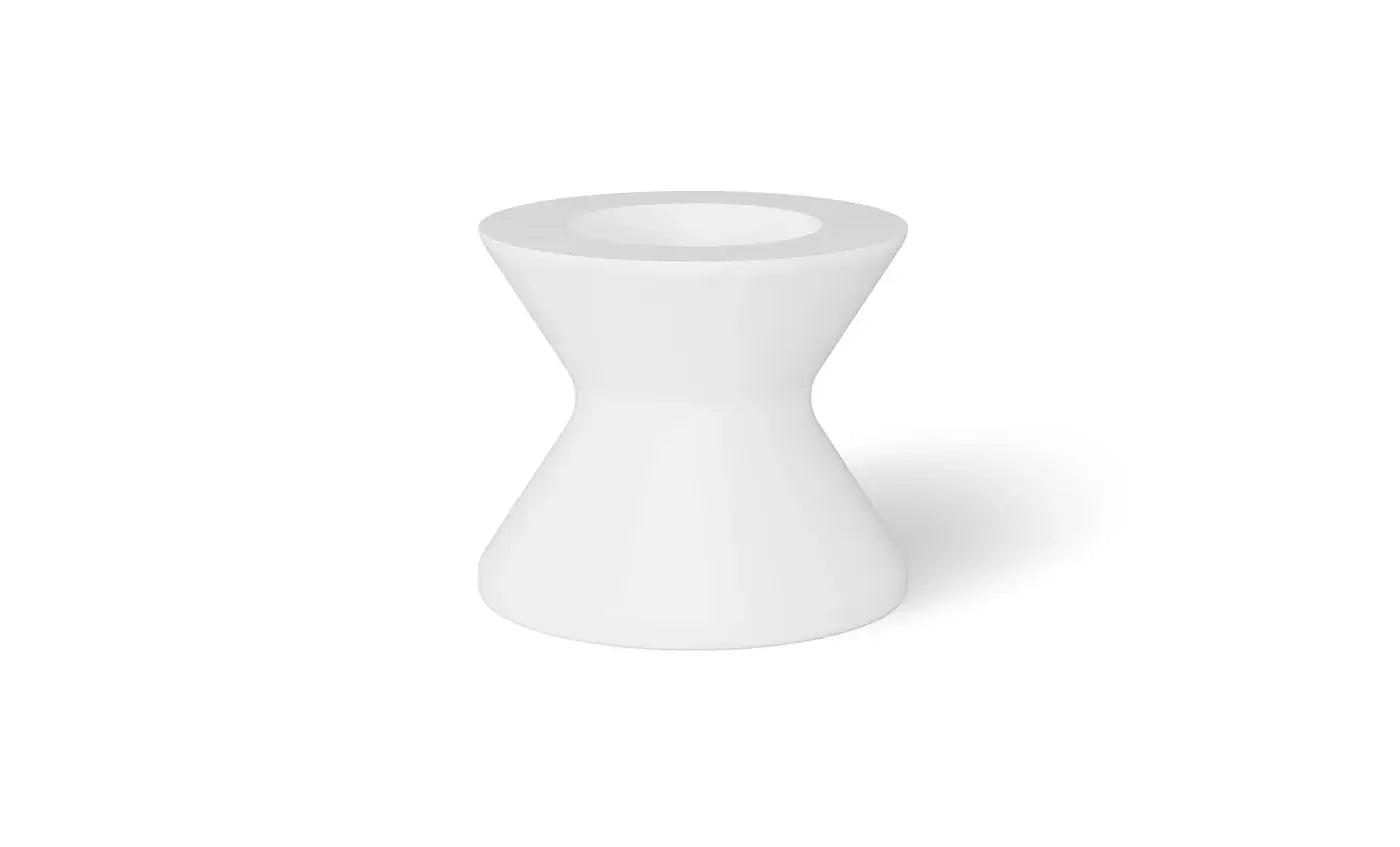 Ledge Lounger Signature Tall Ice Bin Side Table is designed for in-pool use on baja shelves or sun ledges with water depths up to 15 inches, or as a chic addition to your deck, this versatile table keeps your favorite beverages chilled and close at hand.