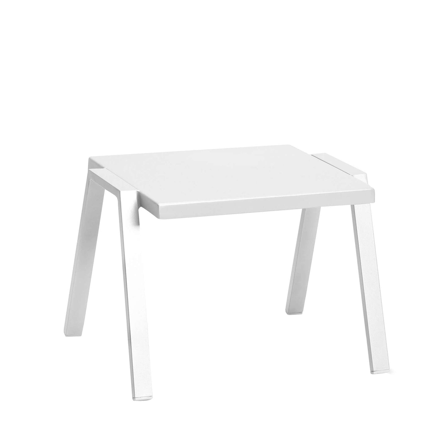 Panama Jack outdoor end table with glass made with strong powder-coated finish resistant to corroding and scratching