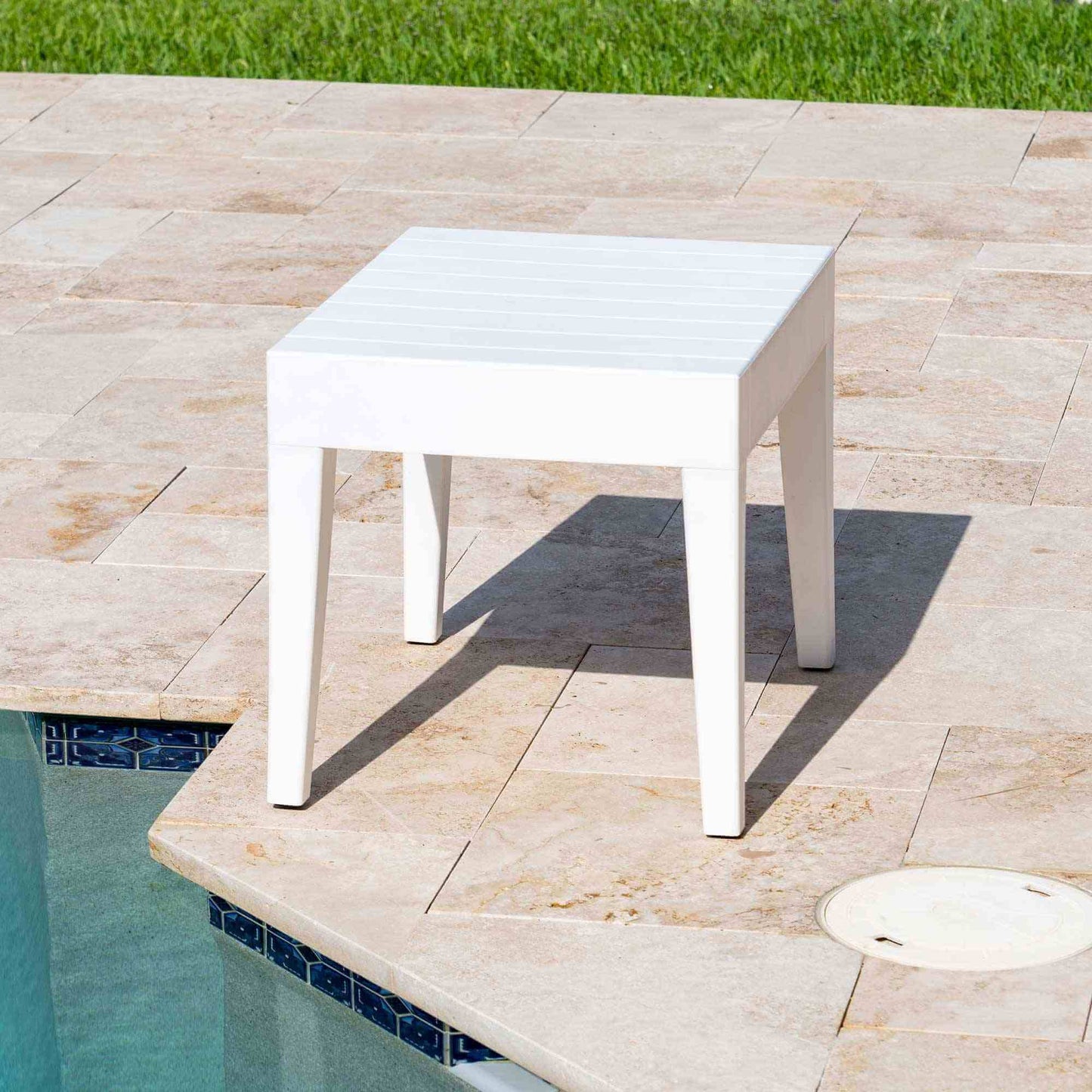 Panama Jack outdoor end table that is UV and weather-resistant for commercial quality