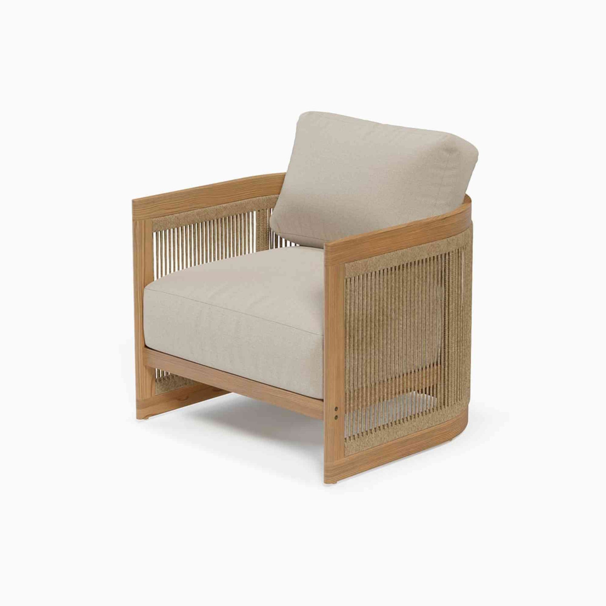 Outdoor lounge chair crafted with durable aluminum frame wrapped in premium Acacia wood