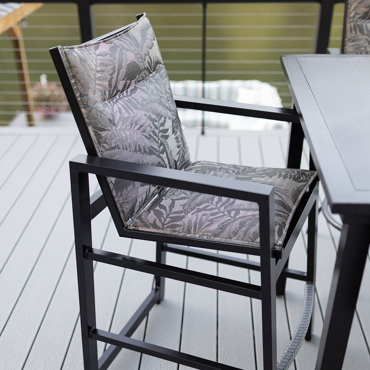Berlin Gardens Vida Standard Sling Bar Chair view 3