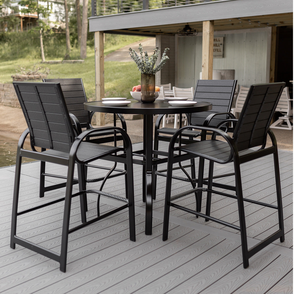 Berlin Gardens Murphy 42″ Round Bar Table view 2