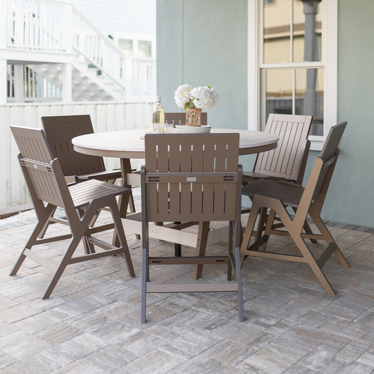 Berlin Gardens Harbor 60″ Round Dining Table lifestyle 1