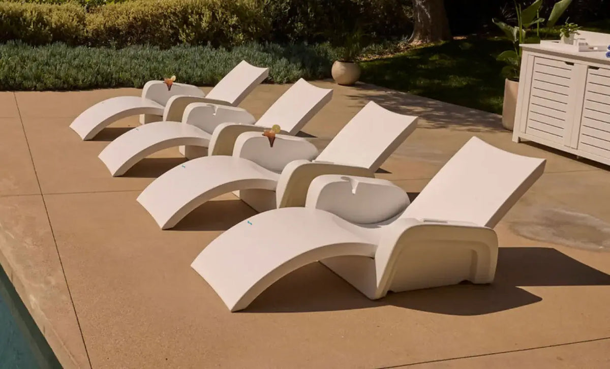 Signature Chaise & Armrest Console In-Pool Lounge Set (view 2)