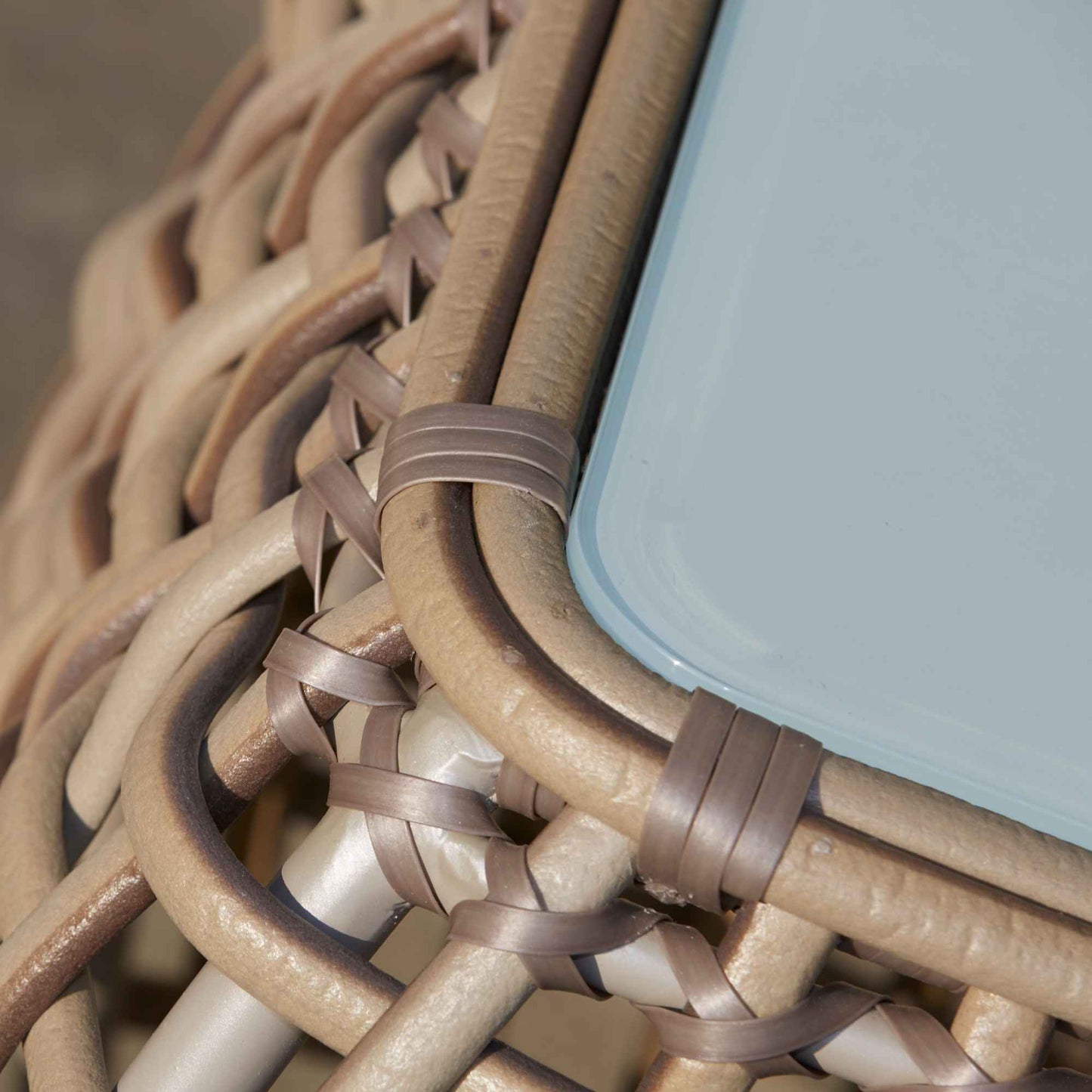 Dynasty Outdoor Side Table with Glass (Kubu Mushroom)