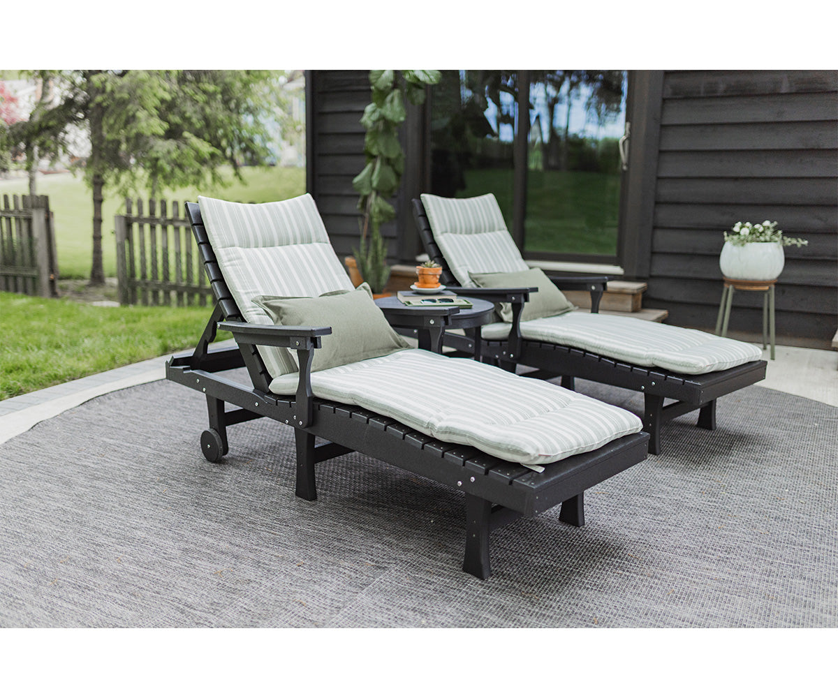 Berlin Gardens Bristol Chaise Lounge lifestyle 1
