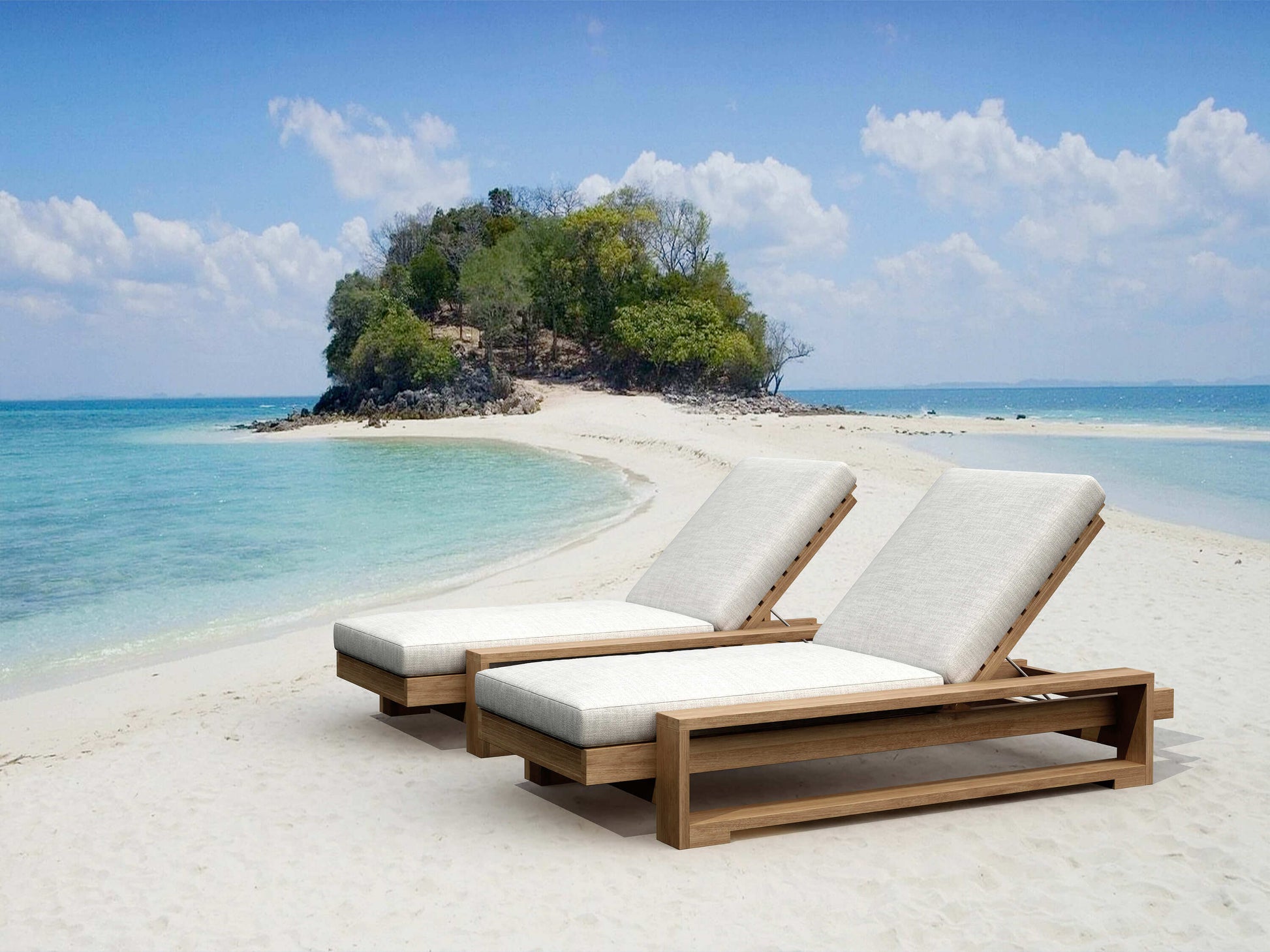 Anderson Teak Capistrano Sun Lounger with Adjustable Backrest and Recline Mechanism