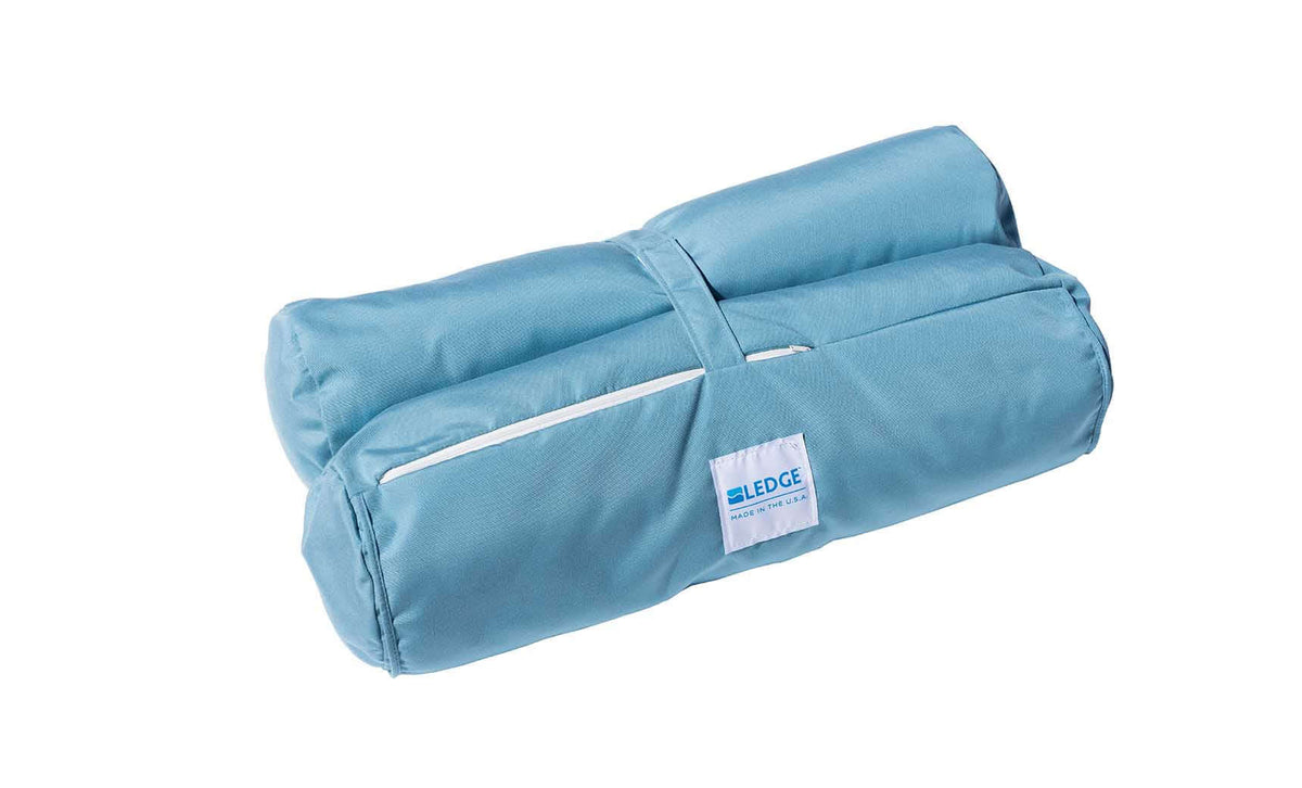 Made from fade-resistant, marine-grade fabrics and filled with mold- and mildew-resistant foam beads, this hammock is built to endure chlorine, saltwater, and lake environments without popping, ripping, or tearing.