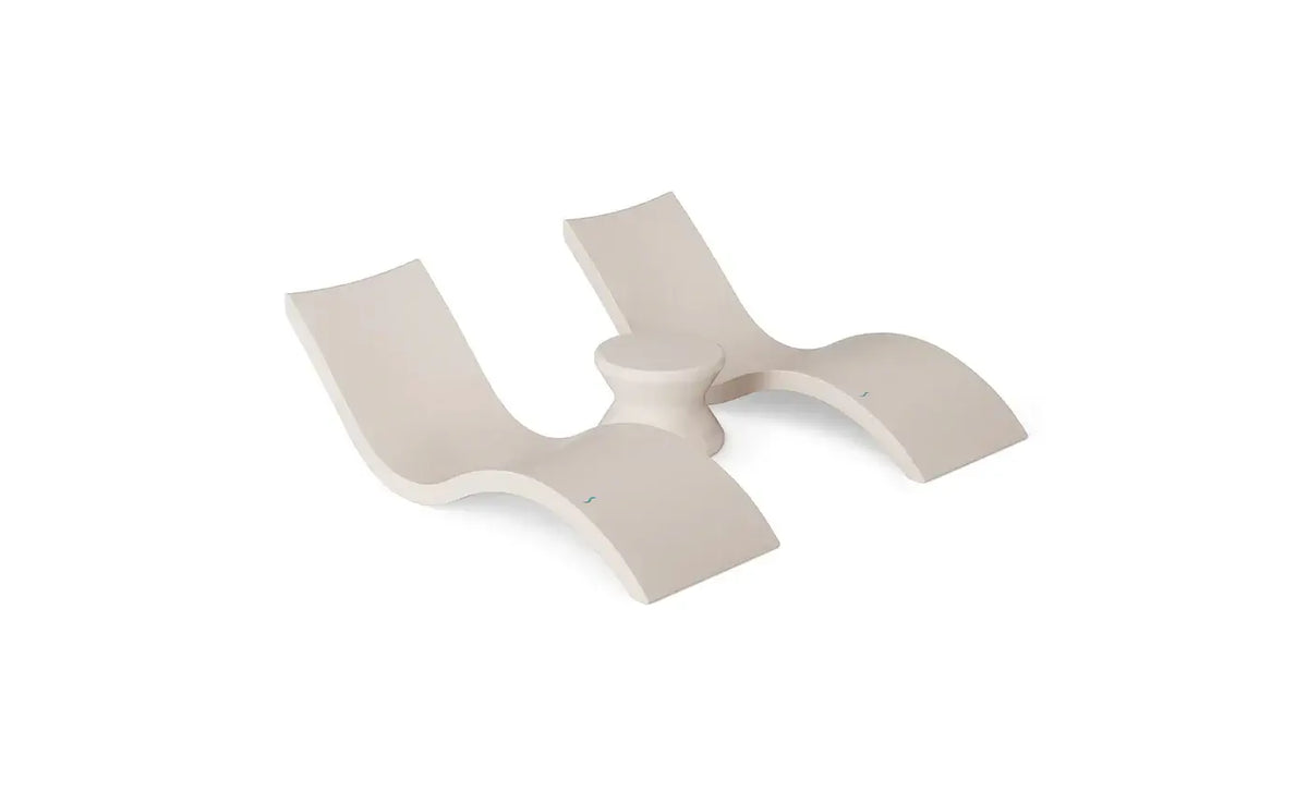 This set, featuring two Signature In-Pool Chaise Loungers and a Signature Side Table, is perfect for sharing unforgettable moments with a friend on your pool’s tanning ledge, baja shelf, or sun shelf with water depths of 0-9 inches.