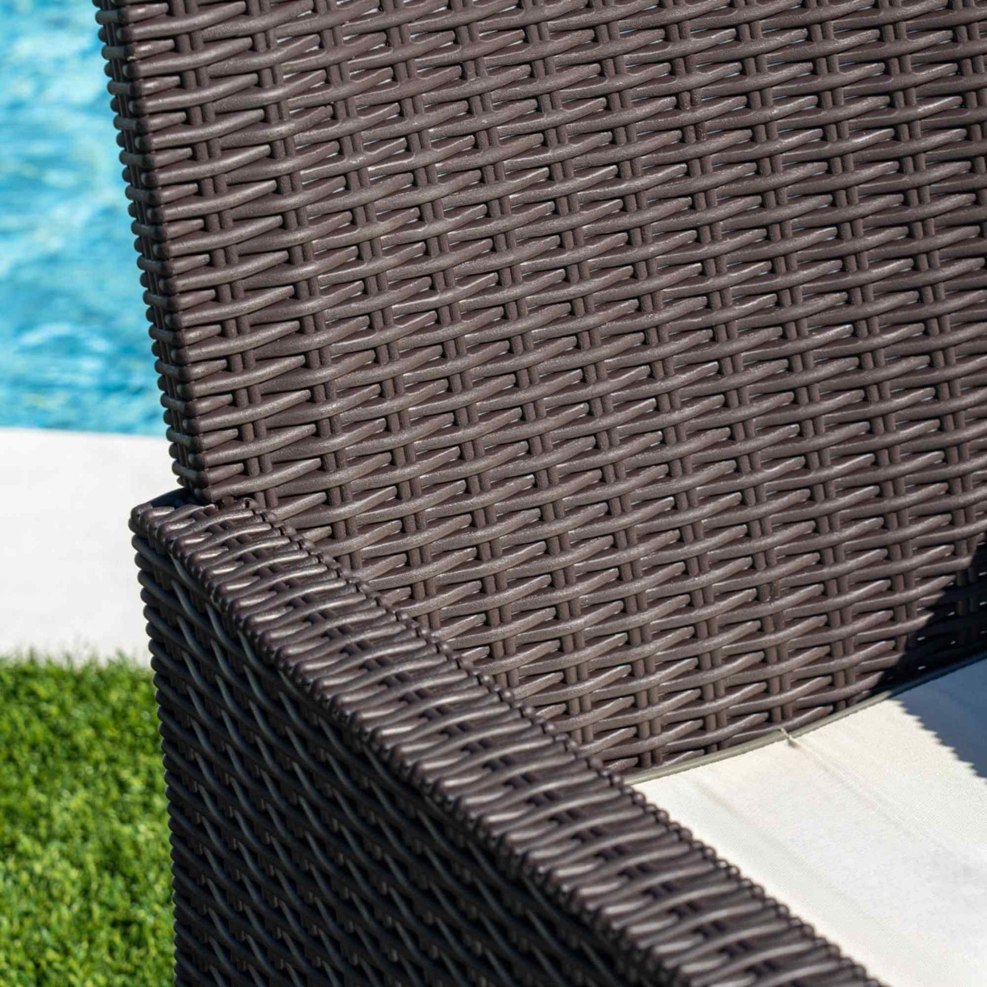 Brown polypropylene plastic lightweight outdoor lounge chairs ideal for patios, gardens and balconies