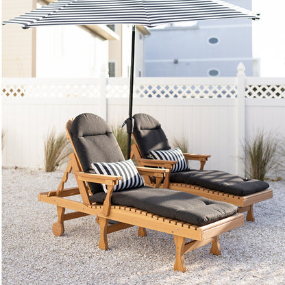 Berlin Gardens Comfo Back Chaise Lounge lifestyle 2
